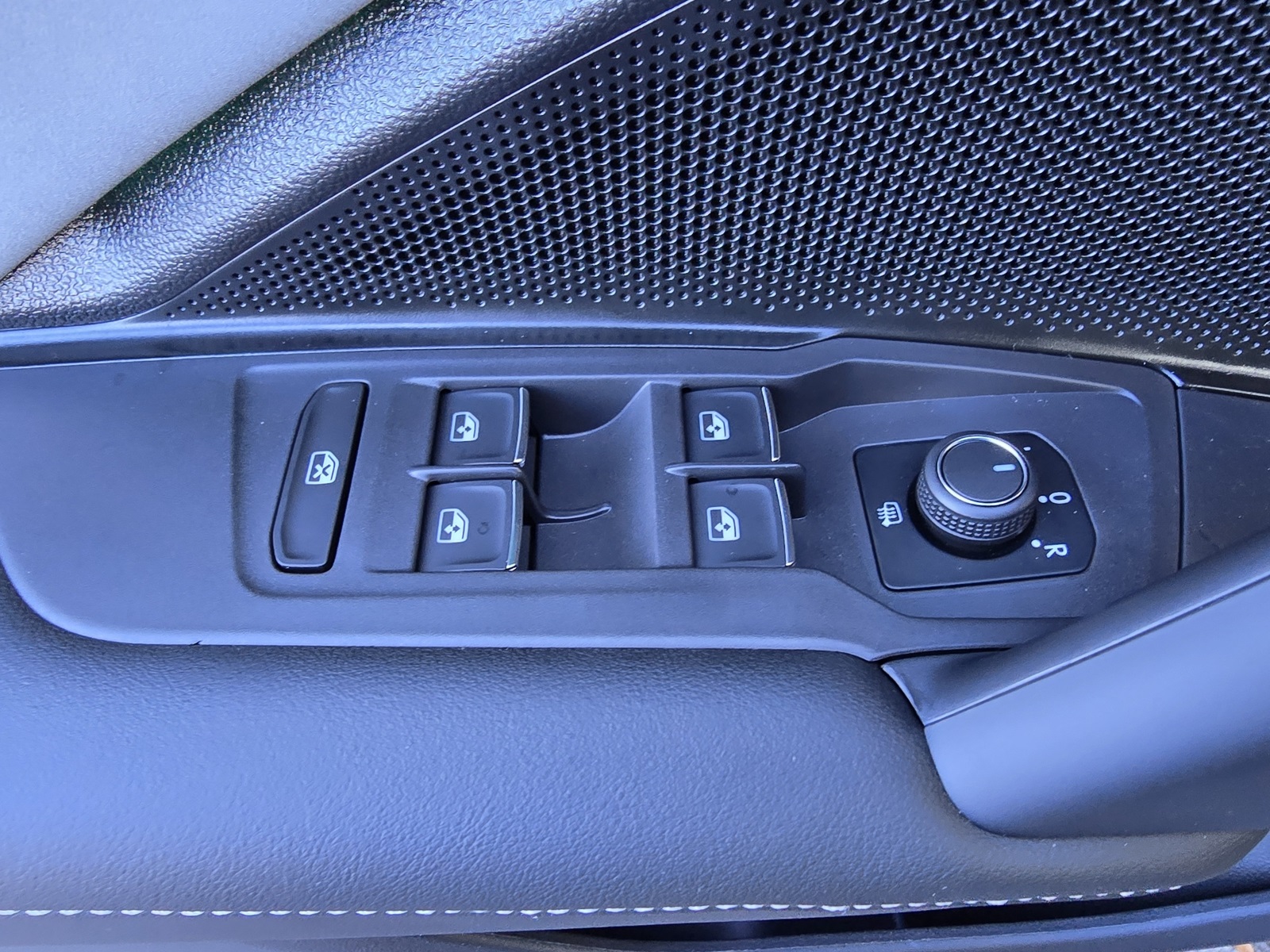 new 2026 Volkswagen Tiguan car, priced at $36,448