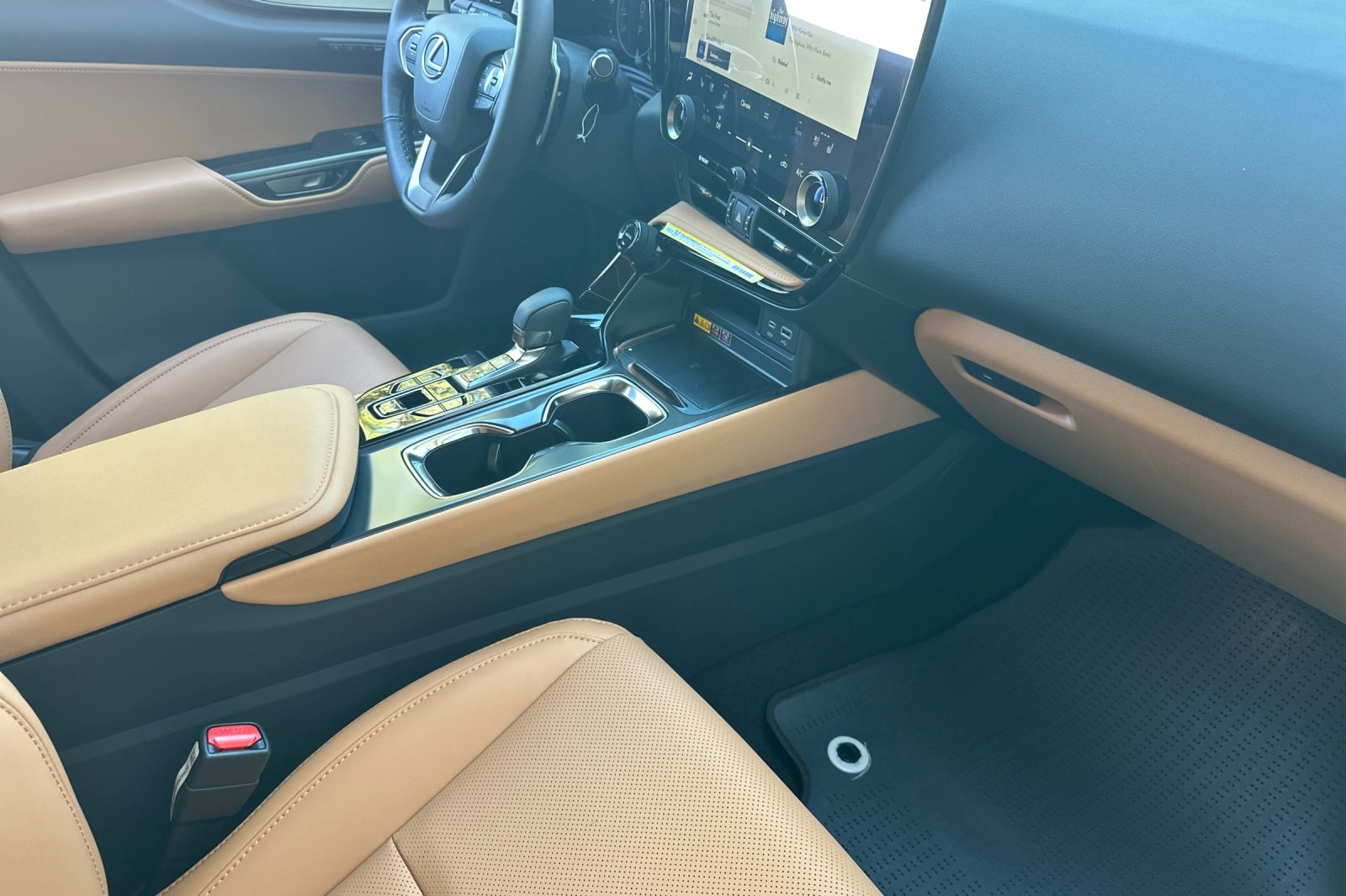 2026 Lexus NX 350 Premium AWD photo 7