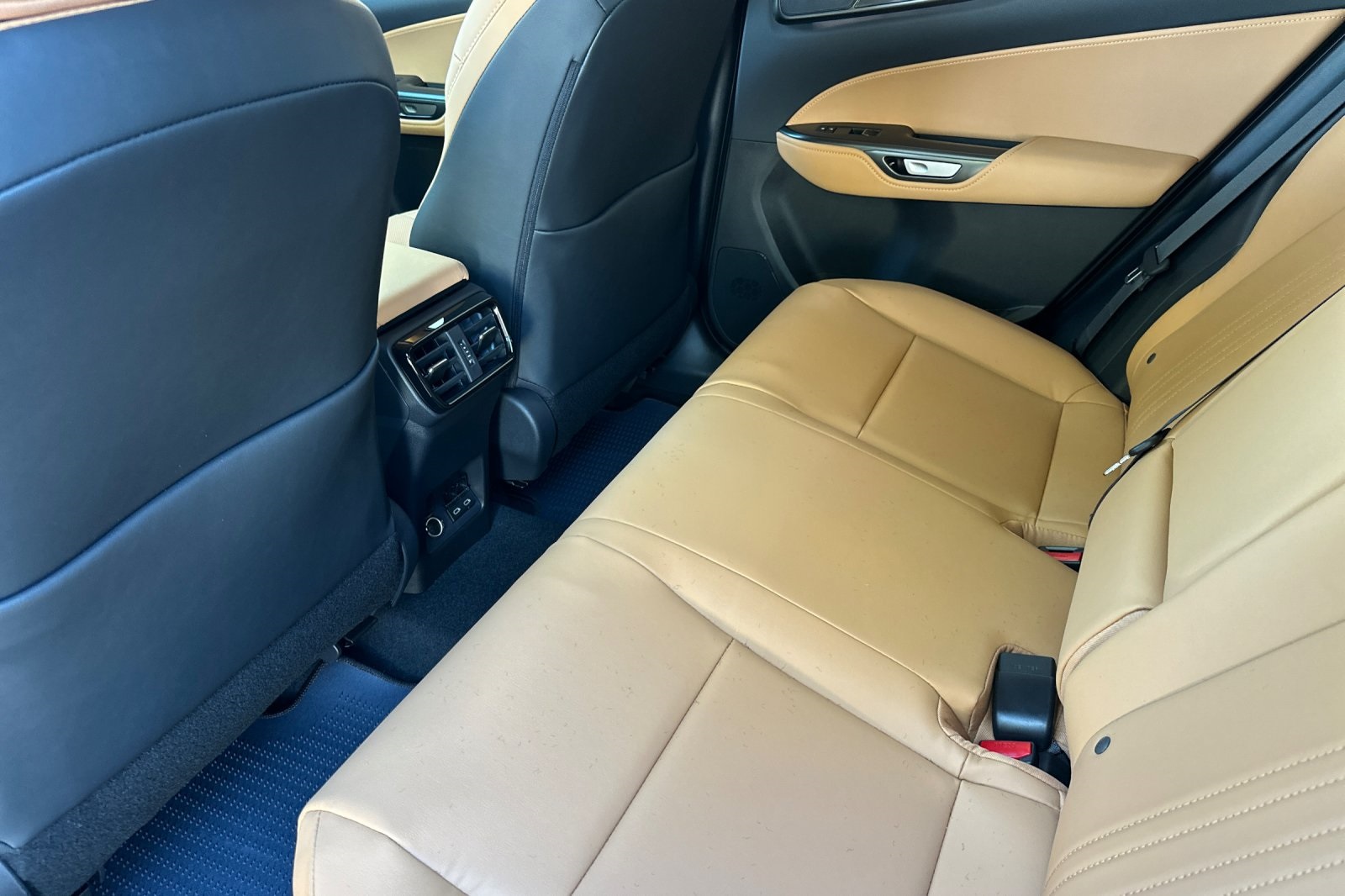 2026 Lexus NX 350 Premium AWD photo 3