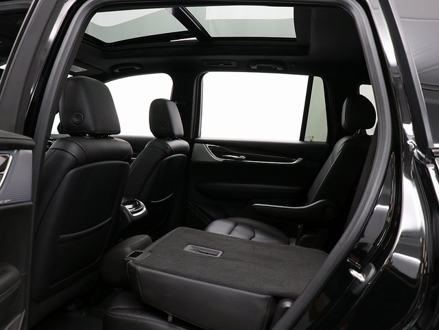 2023 Cadillac XT6 Sport photo 12