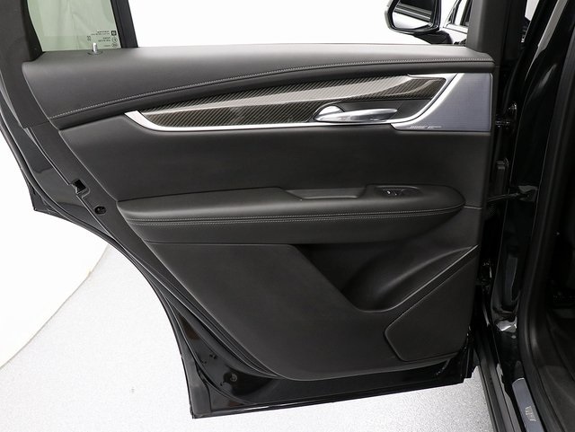 2023 Cadillac XT6 Sport photo 23