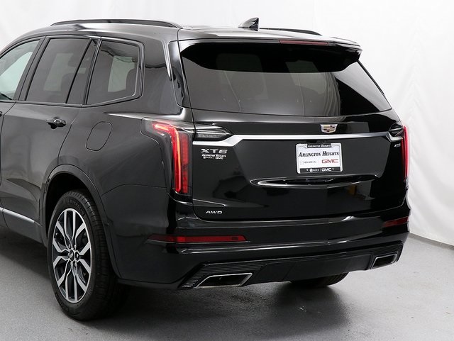 2023 Cadillac XT6 Sport photo 6