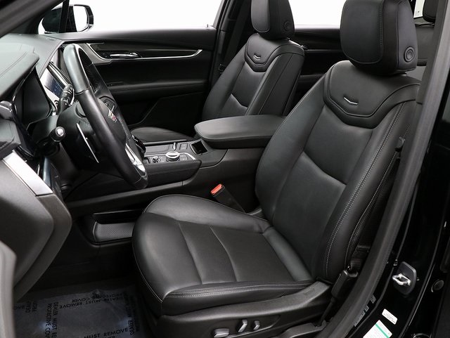 2023 Cadillac XT6 Sport photo 8