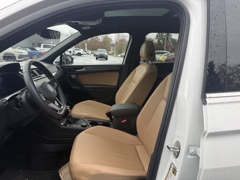 Used 2024 Volkswagen Tiguan SUV