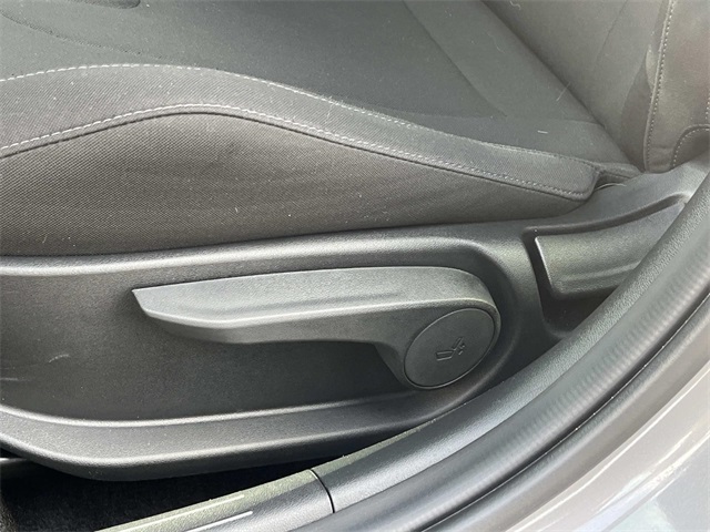 new 2025 Hyundai Elantra Hybrid car, priced at $22,485