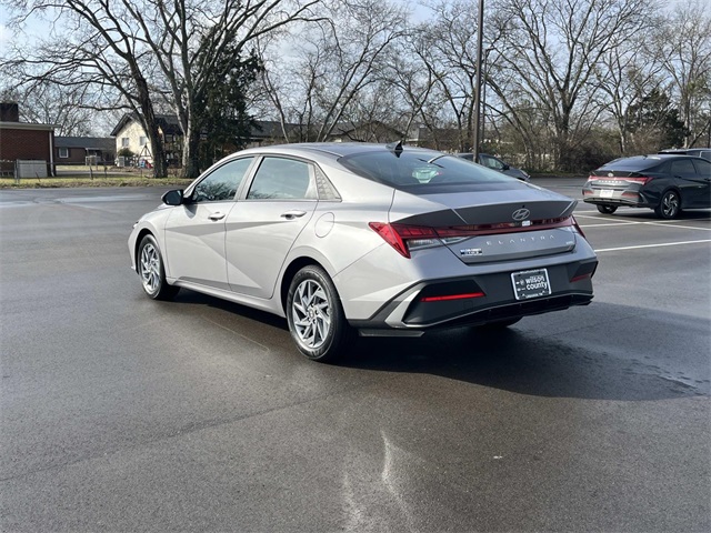 new 2025 Hyundai Elantra Hybrid car, priced at $22,485