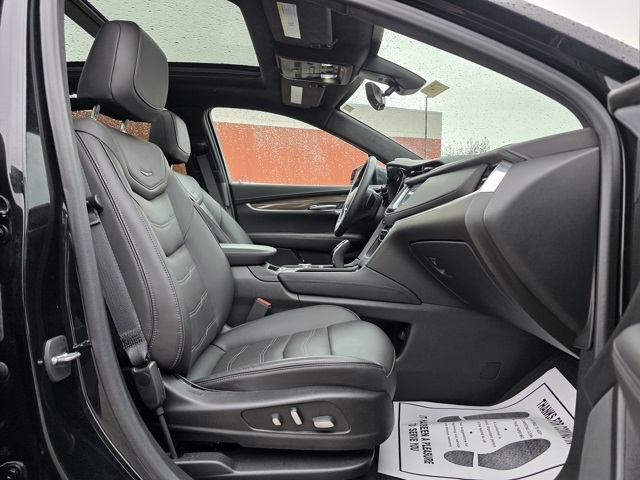 2023 Cadillac XT5 AWD Premium Luxury