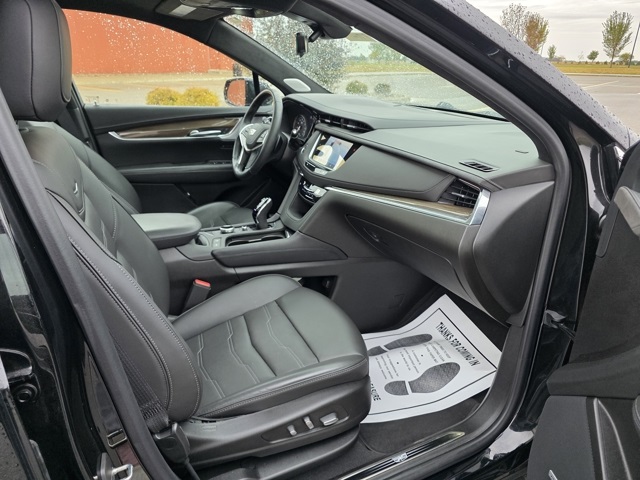 2023 Cadillac XT5 AWD Premium Luxury