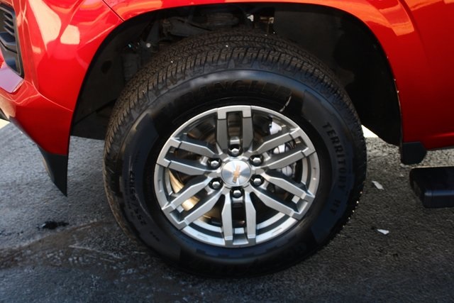 used 2024 Chevrolet Colorado car, priced at $33,238