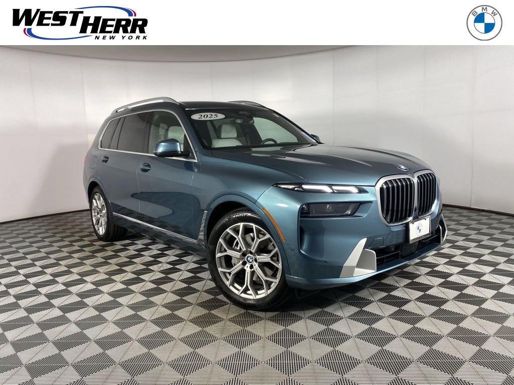 2025 BMW X7