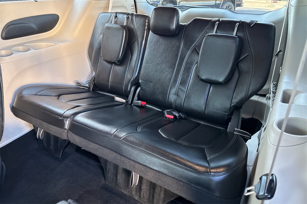 used 2022 Chrysler Pacifica car, priced at $21,918