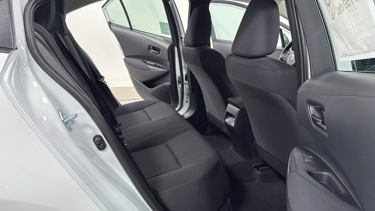 2026 Toyota Corolla LE photo 17