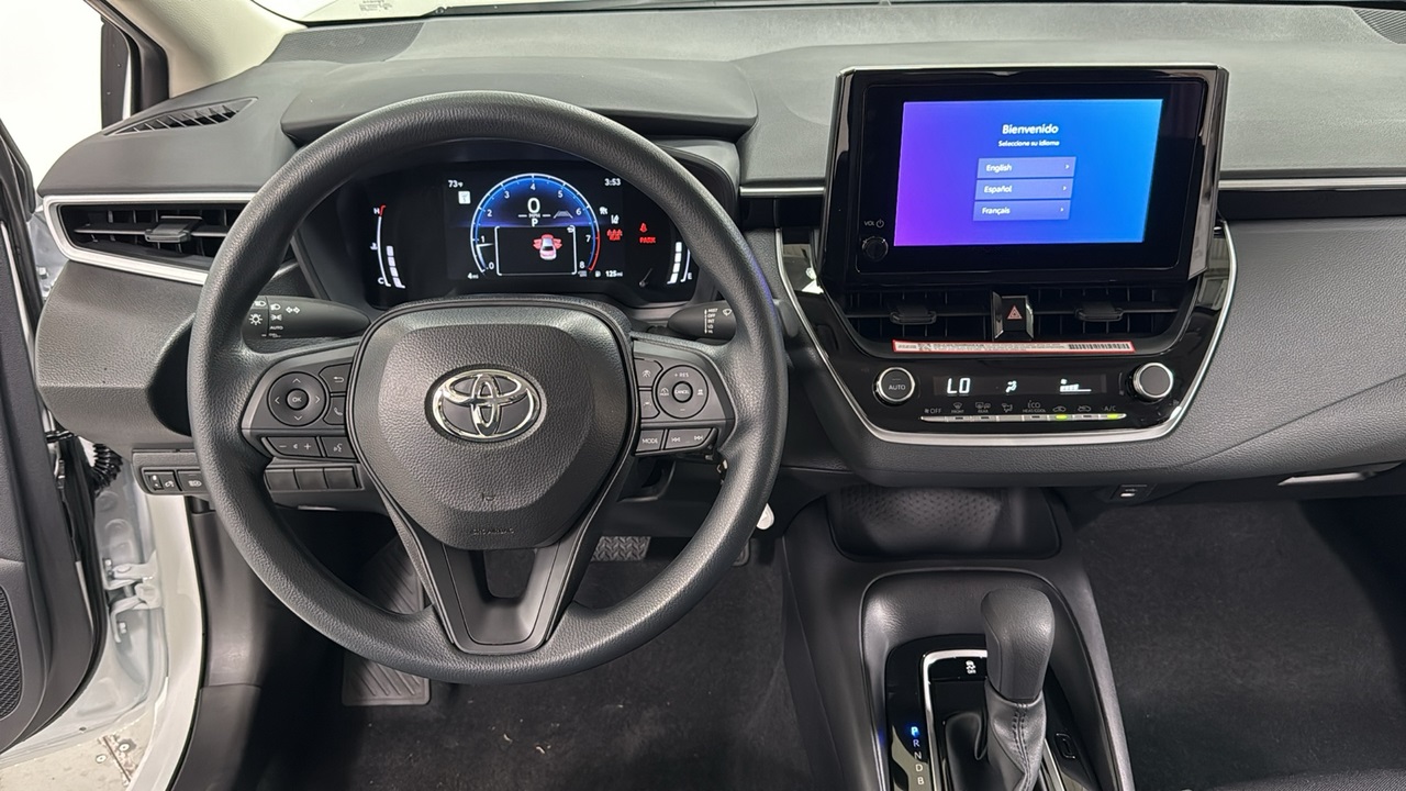 2026 Toyota Corolla LE photo 9