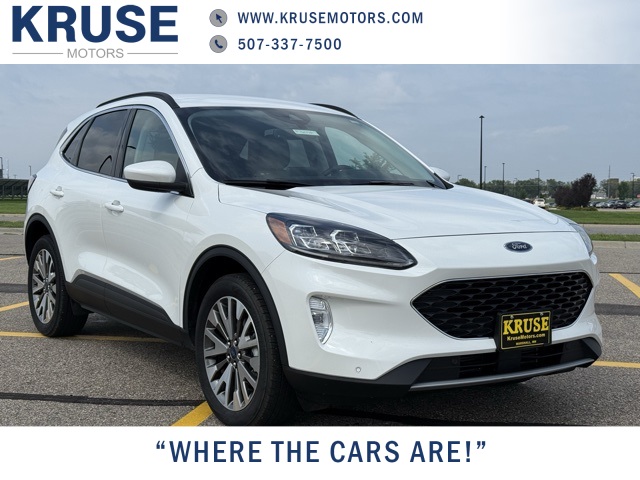 2022 Ford Escape Titanium