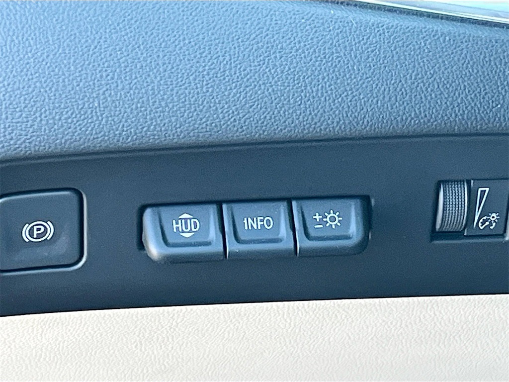 2023 Buick Enclave Premium photo 10