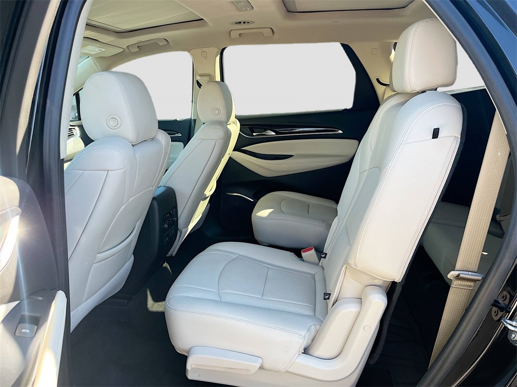 2023 Buick Enclave Premium photo 25
