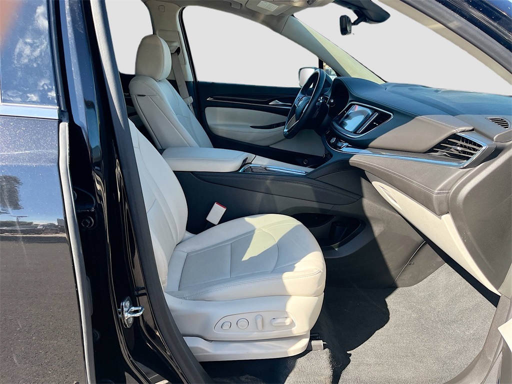 2023 Buick Enclave Premium photo 30