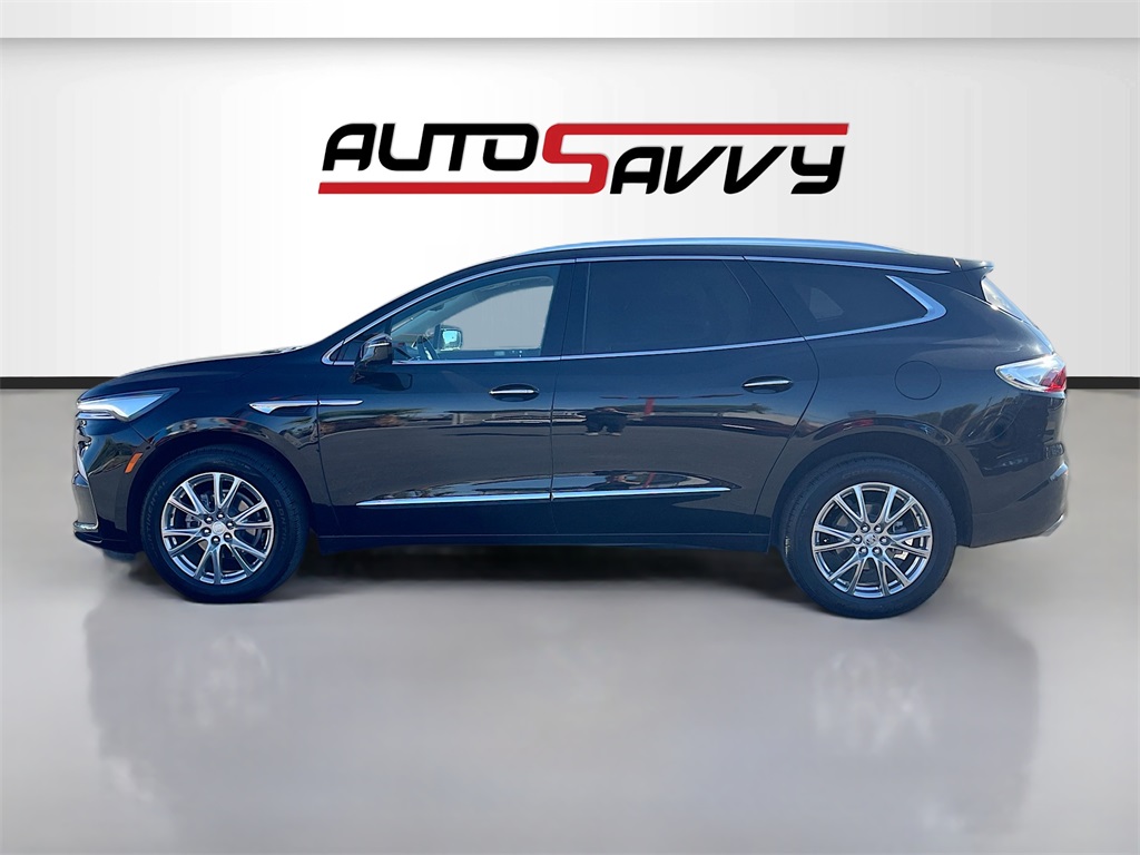 2023 Buick Enclave Premium photo 4