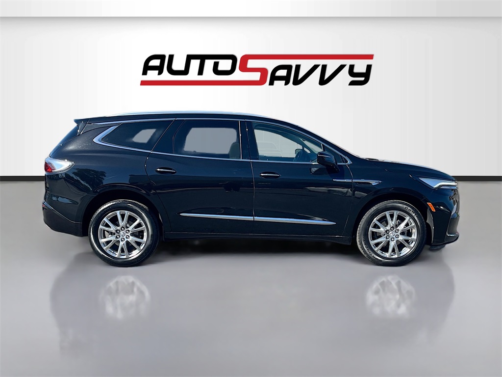 2023 Buick Enclave Premium photo 8