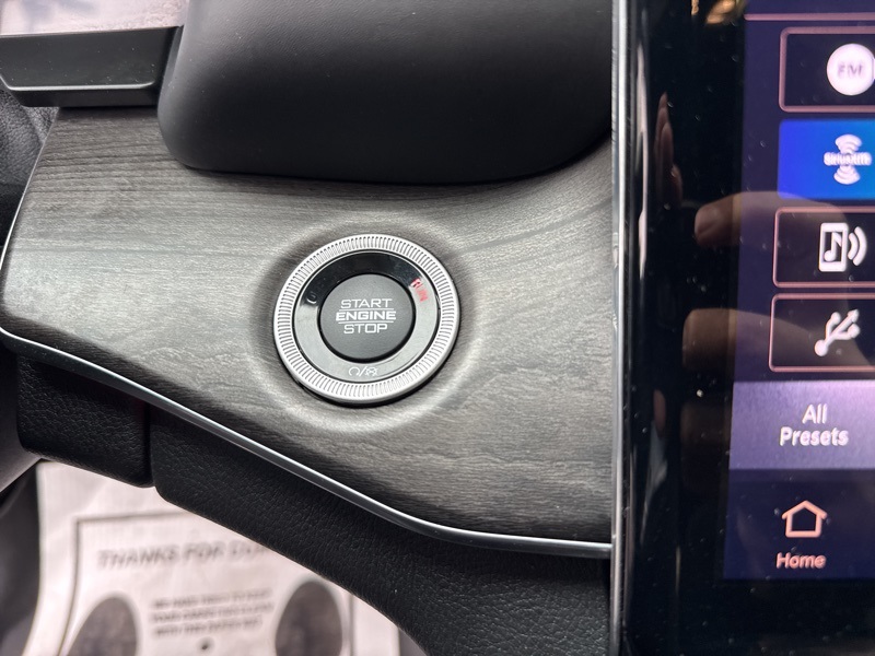 2021 Jeep Grand Cherokee Overland Sport photo 12