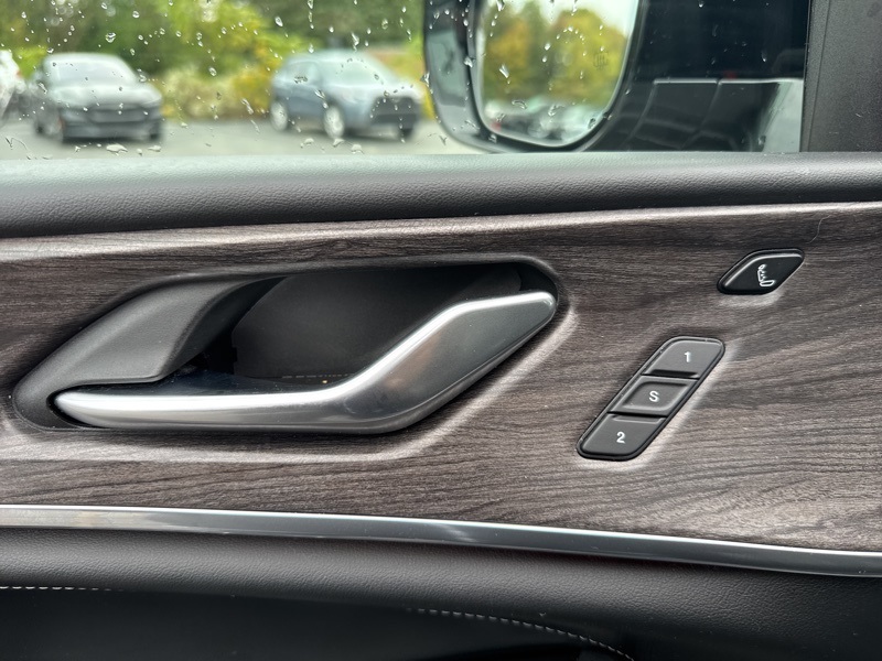 2021 Jeep Grand Cherokee Overland Sport photo 16