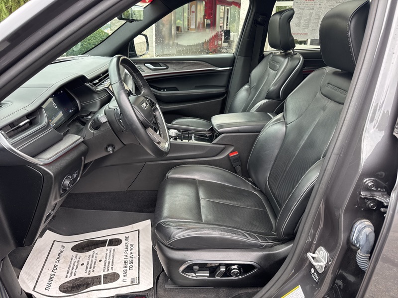 2021 Jeep Grand Cherokee Overland Sport photo 19