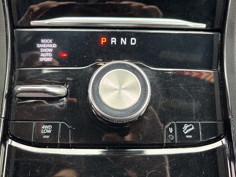 2021 Jeep Grand Cherokee Overland Sport photo 35