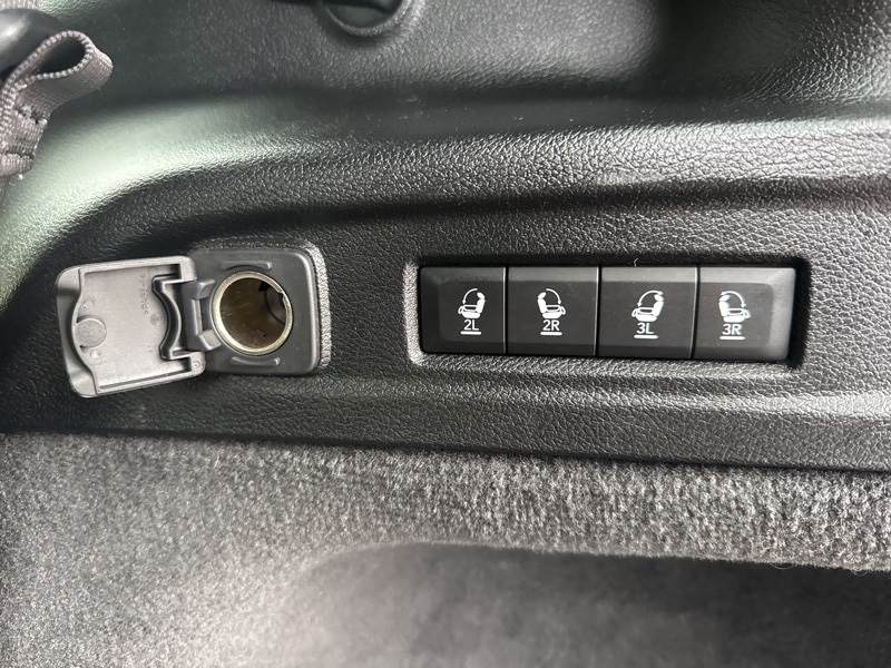 2021 Jeep Grand Cherokee Overland Sport photo 42