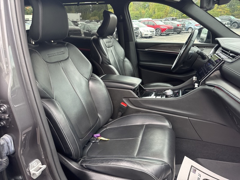 2021 Jeep Grand Cherokee Overland Sport photo 52