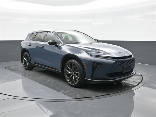 Used 2025 Toyota Crown Signia SUV