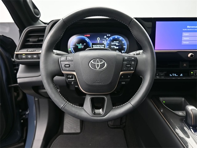 Used 2025 Toyota Crown Signia SUV