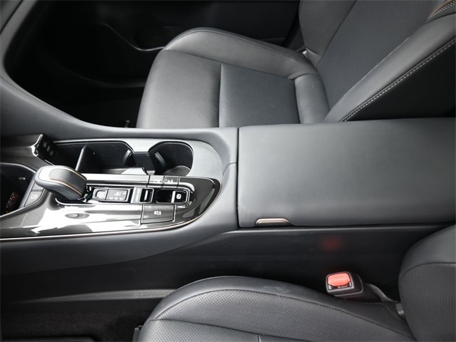 Used 2025 Toyota Crown Signia SUV