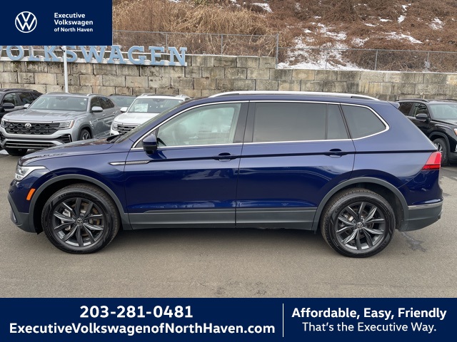 2024 Volkswagen Tiguan SE's photo