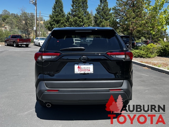 2025 Toyota RAV4 LE photo 2
