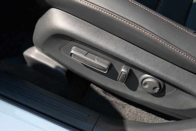 2026 Honda CR-V Hybrid Sport-L photo 11