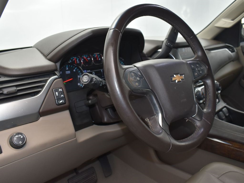 2019 Chevrolet Tahoe LT photo 12