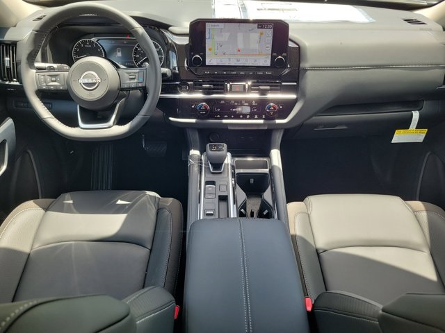 2025 Gun Metallic Nissan Pathfinder SL FWD SUV