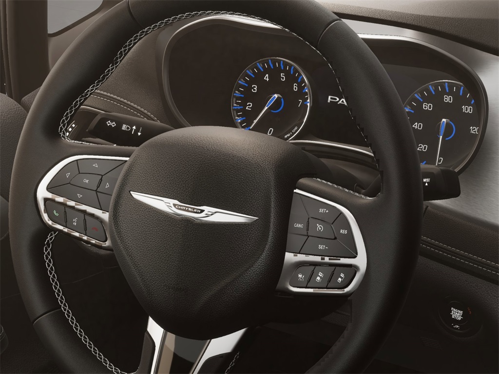 2026 Chrysler Pacifica photo 18