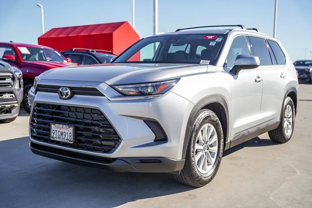 used 2025 Toyota Grand Highlander car, priced at $44,992