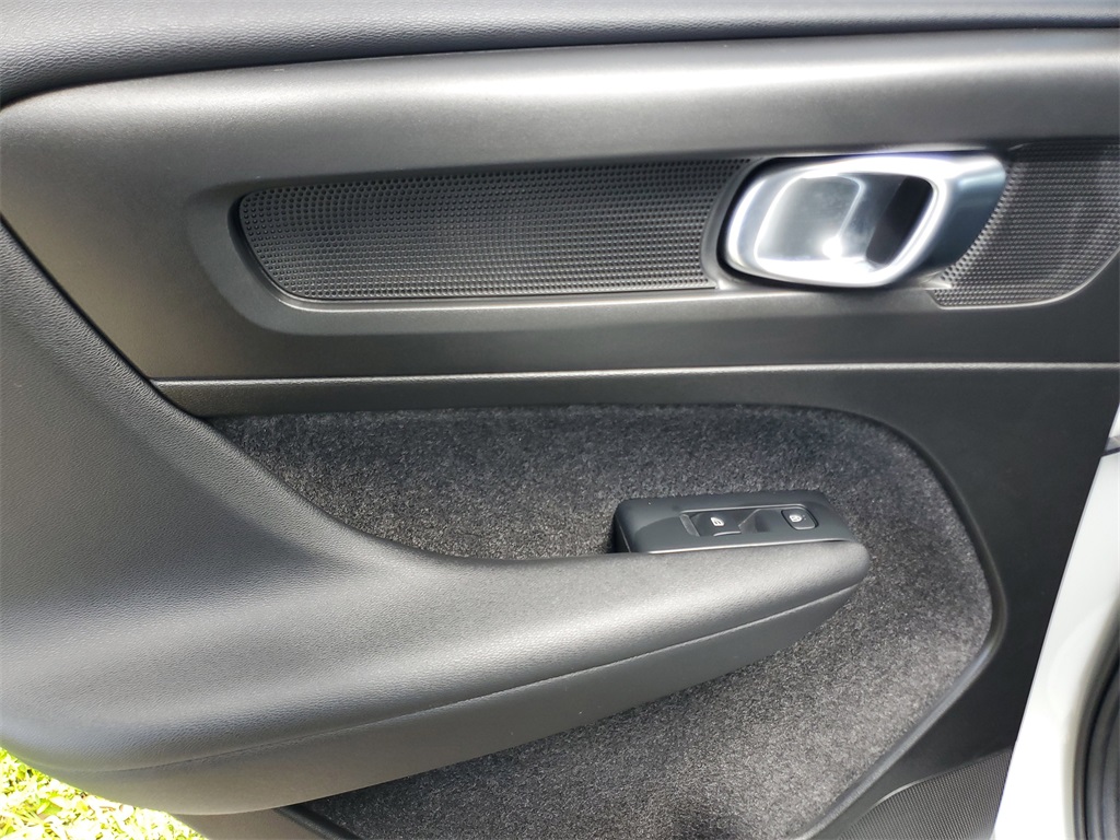 used 2025 Volvo XC40 car, priced at $25,695