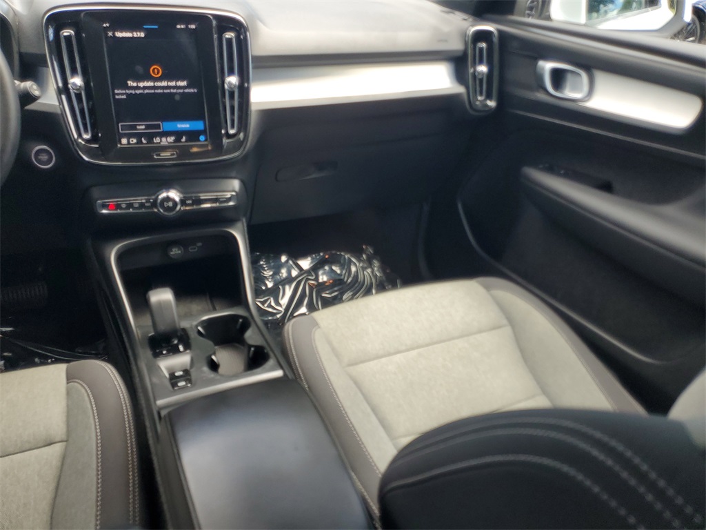 used 2025 Volvo XC40 car, priced at $25,695