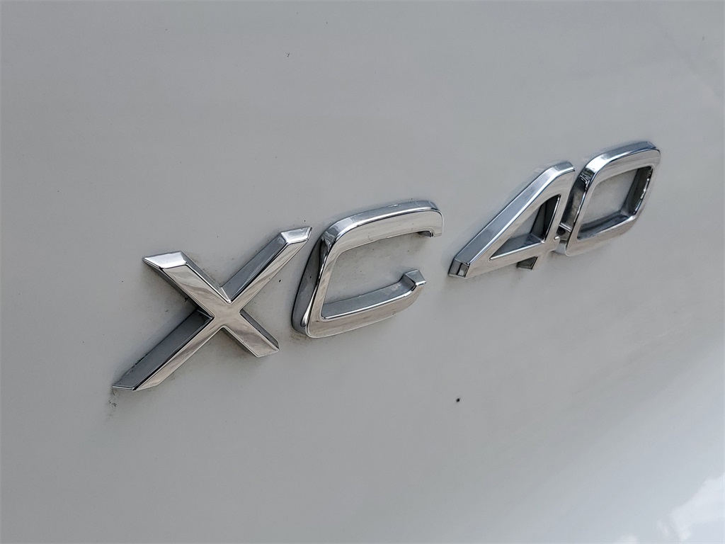 used 2025 Volvo XC40 car, priced at $25,695