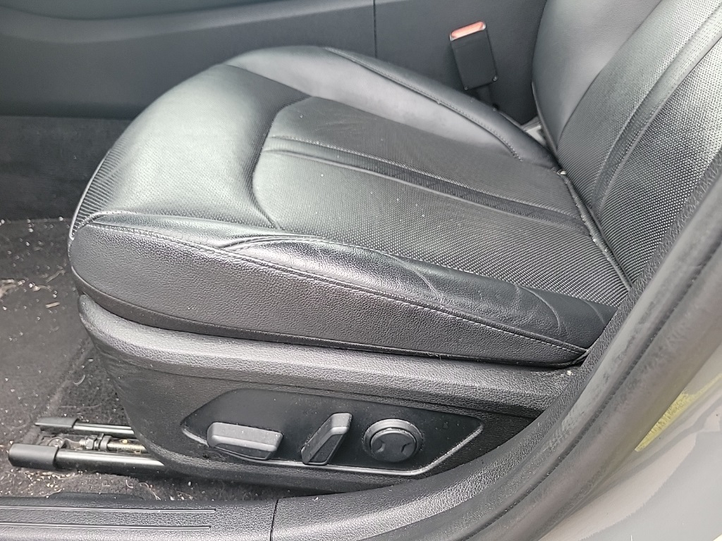 2022 Hyundai Sonata Hybrid Limited photo 12