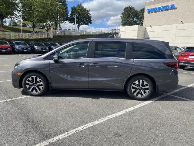 new 2026 Honda Odyssey car, priced at $42,076