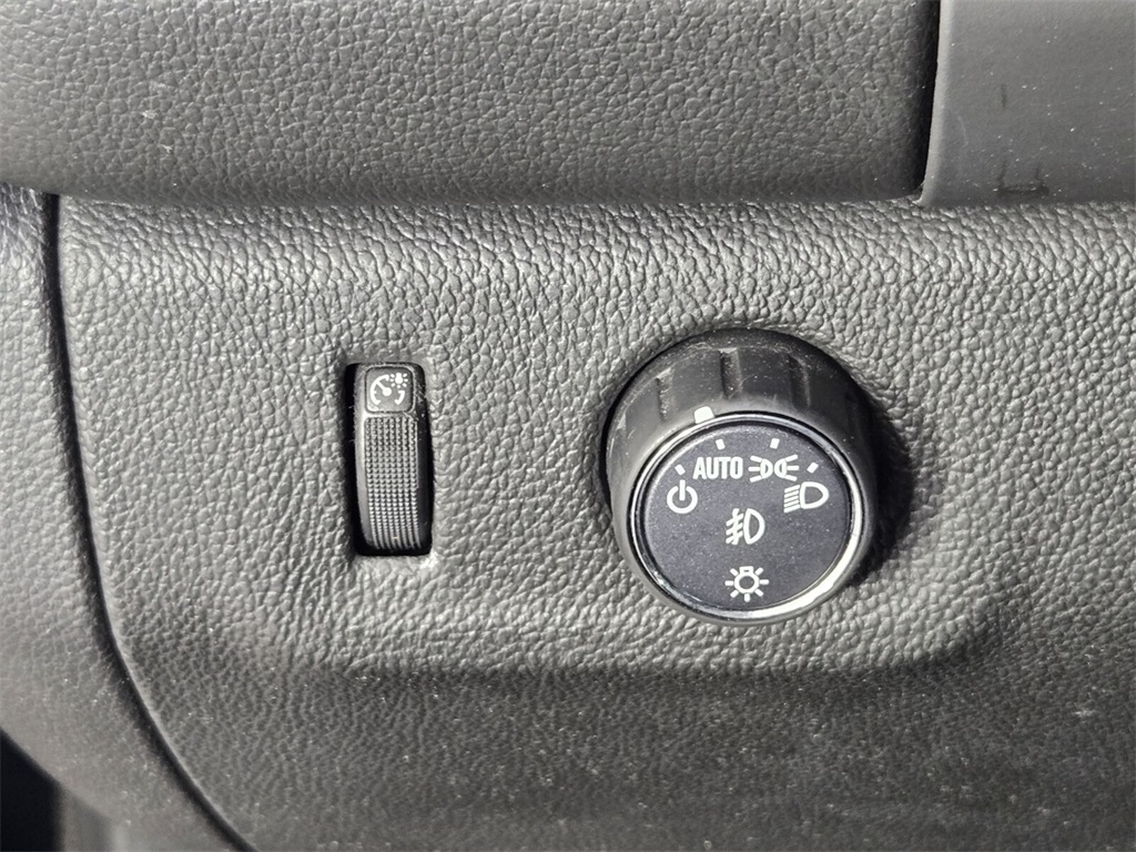 used 2019 GMC Canyon car, priced at $21,988