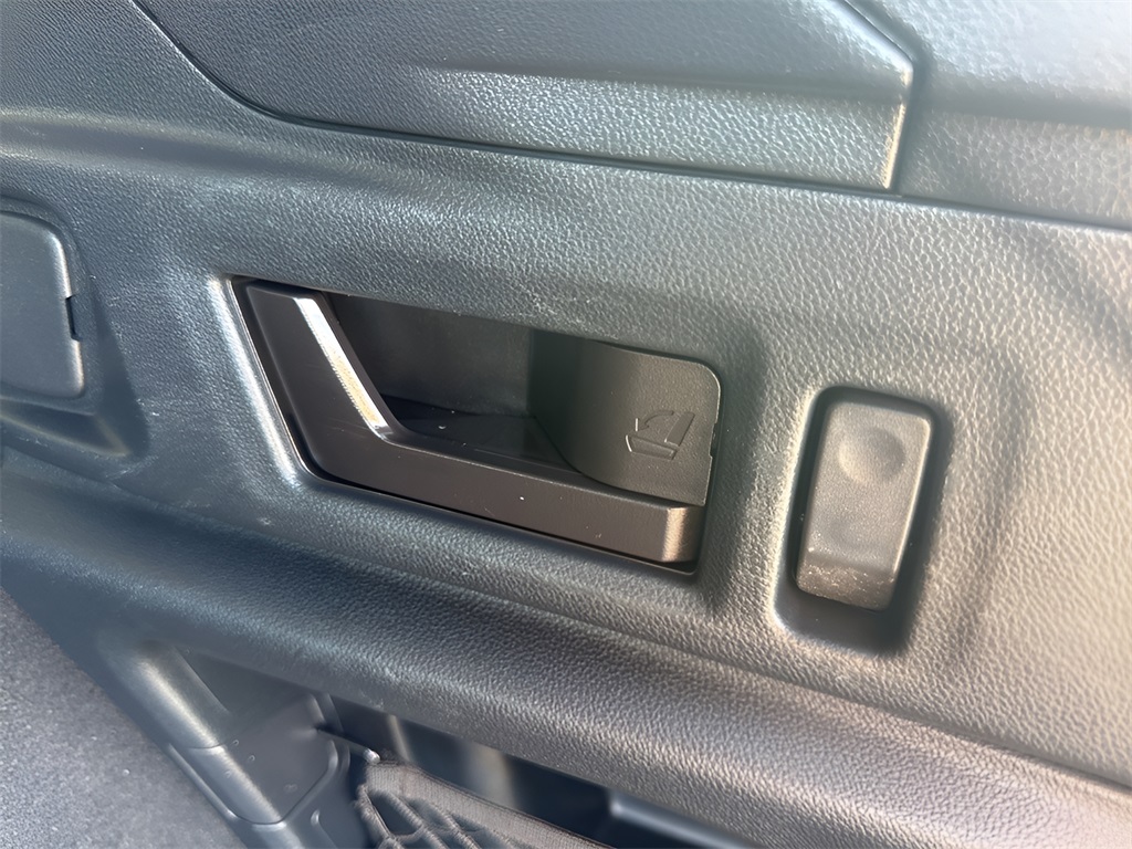 2020 Subaru Outback Premium photo 22