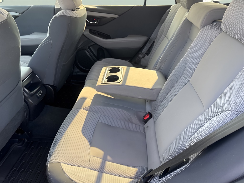 2020 Subaru Outback Premium photo 24