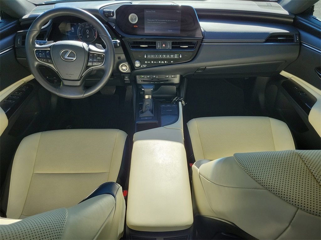 used 2022 Lexus ES car, priced at $32,998