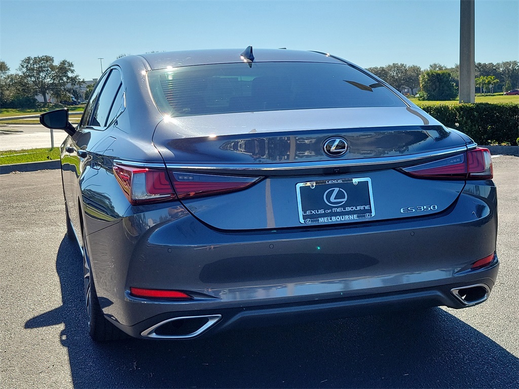 used 2022 Lexus ES car, priced at $32,998