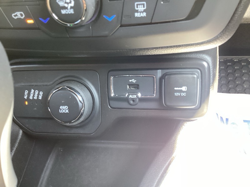 Used 2023 Jeep Renegade SUV